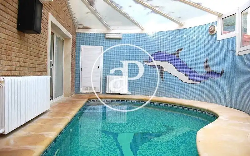Piscina de Casa o chalet en venta en Sagunto / Sagunt con Aire acondicionado, Calefacción y Jardín privado