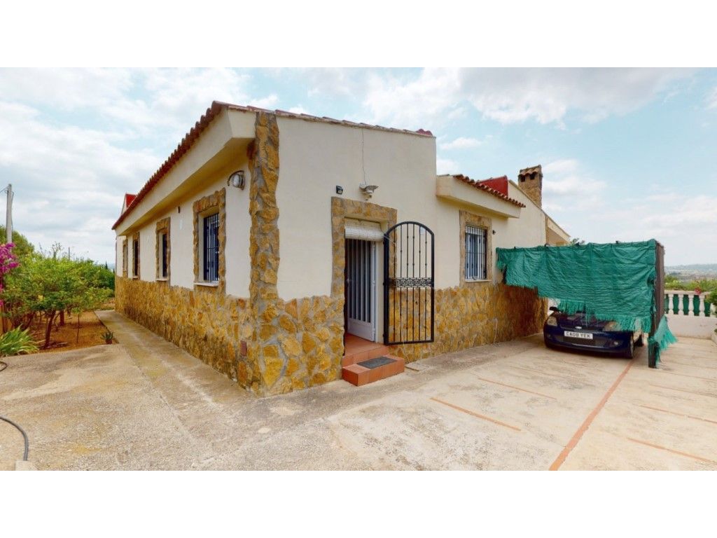 Vista exterior de Casa o chalet en venta en Real con Jardín privado, Terraza y Piscina