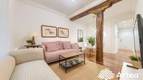 Living room of Flat for sale in Bilbao   with Heating, Furnished and Balcony