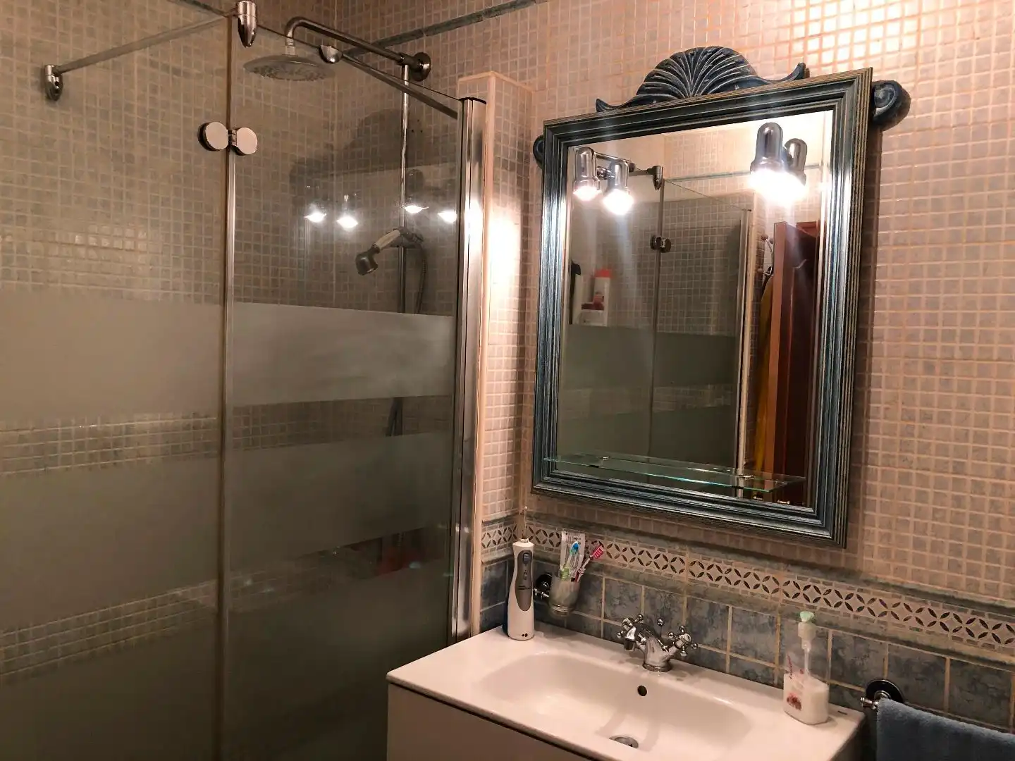 Bathroom of Houses for sale in Alcázar de San Juan  with Air Conditioner, Heating and Private garden
