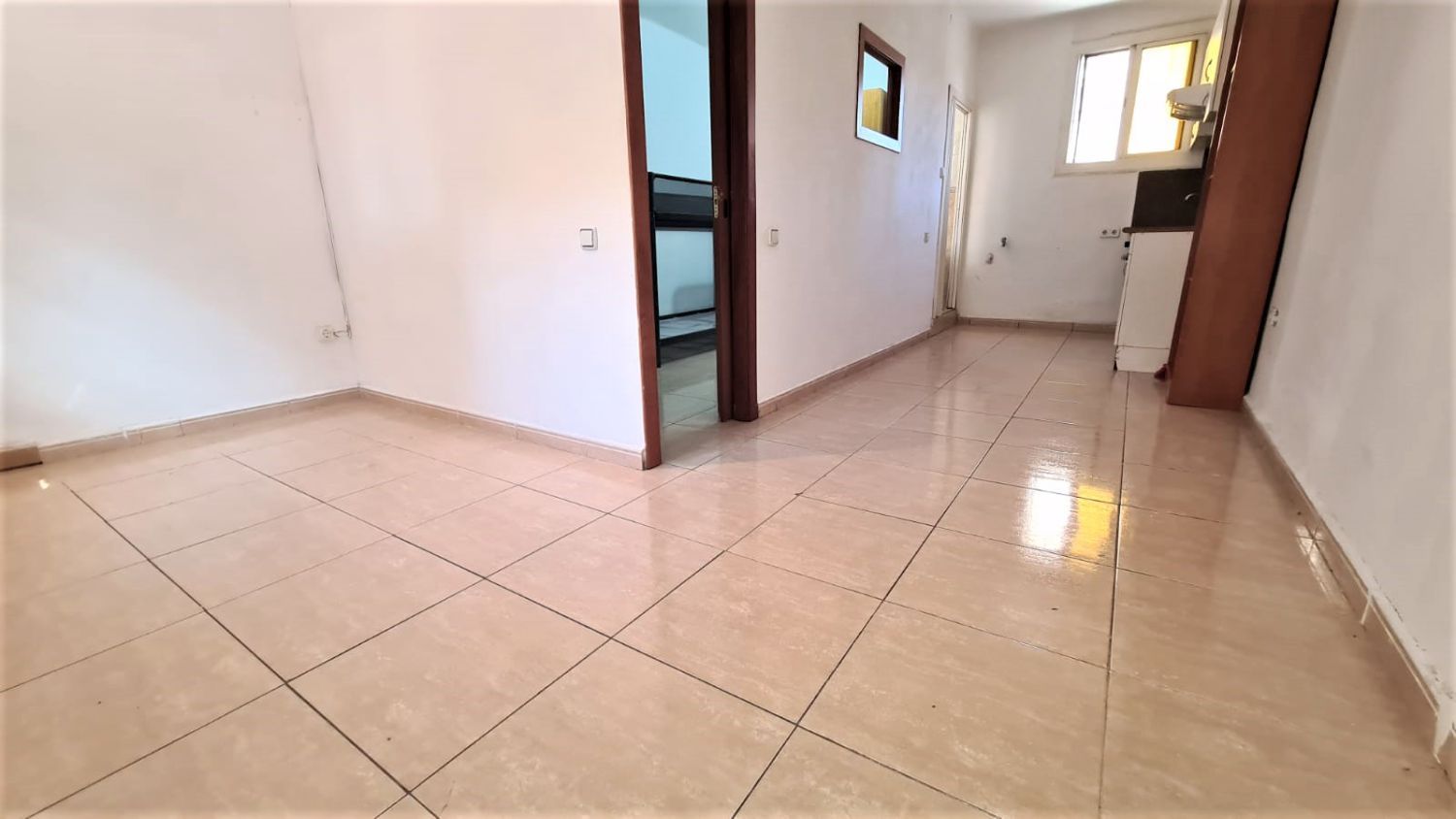 Local en venda en L'Hospitalet de Llobregat
