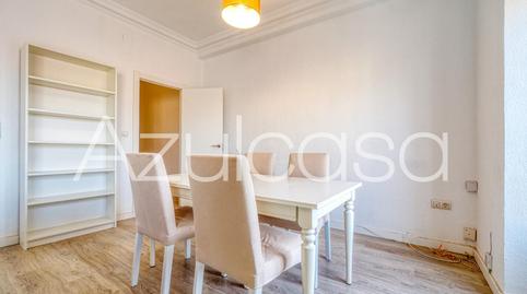 Photo 3 of Flat for rent in Avenida Avenida Constitución, Barrio del Centro, Alicante / Alacant