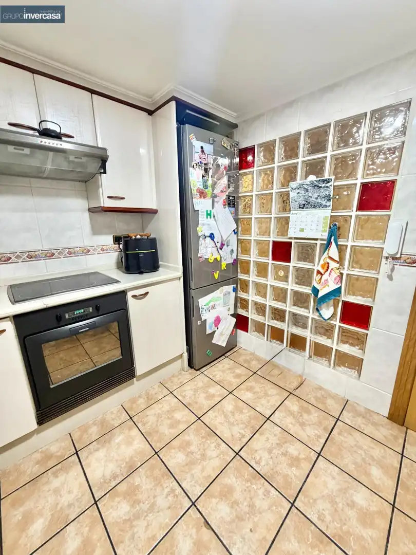 Cuina de Pis en venda en Quart de Poblet amb Aire condicionat, Calefacció i Balcó