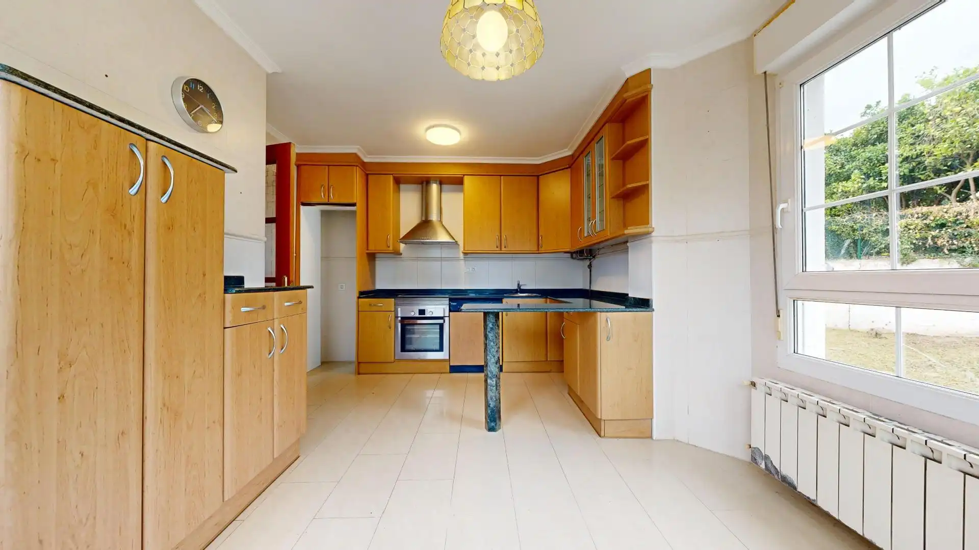 Cocina de Casa adosada en venta en Bárcena de Cicero con Calefacción, Jardín privado y Terraza