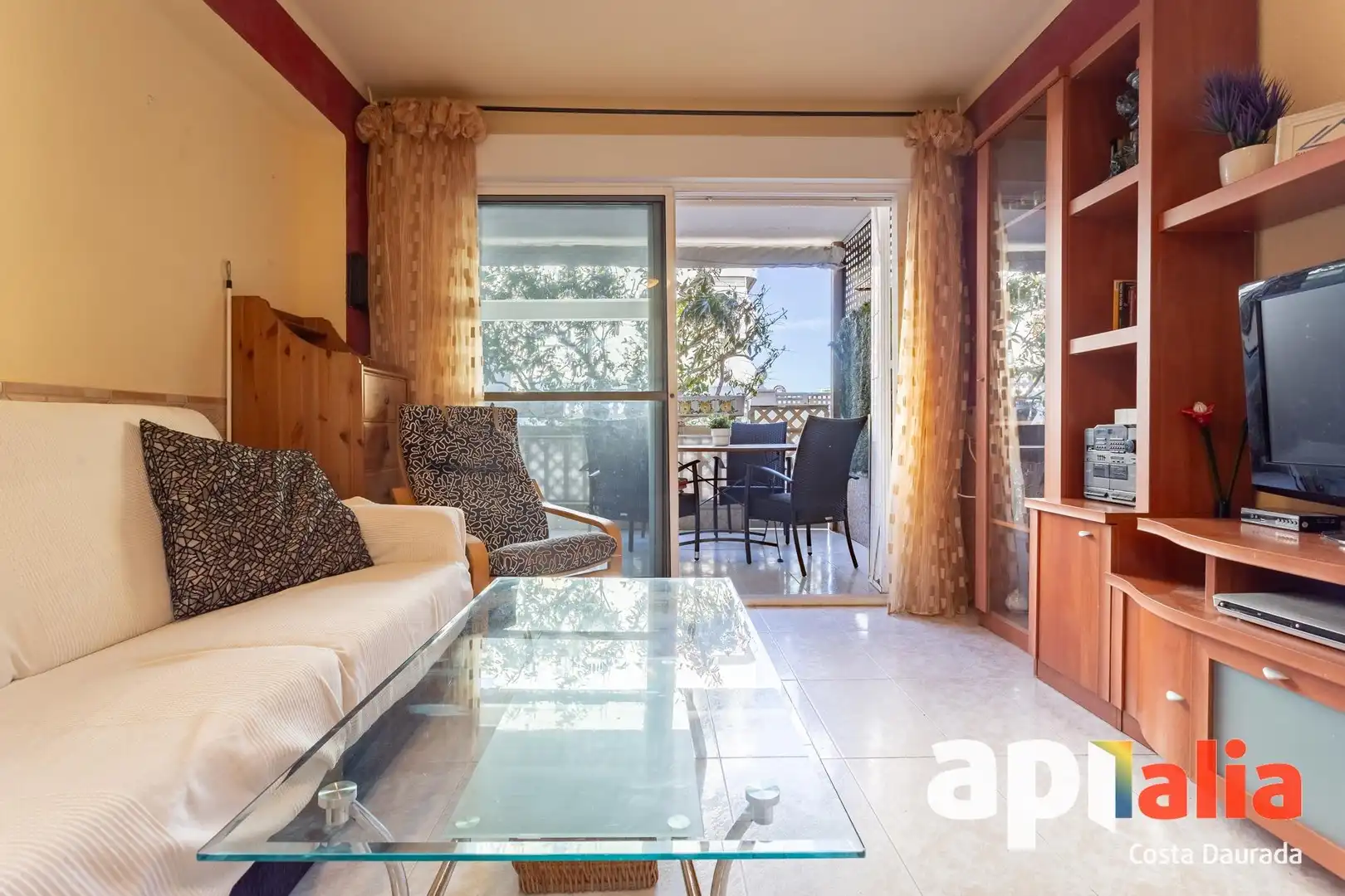 Living room of Apartments for sale in Salou  with Air Conditioner, Terrace and Furnished