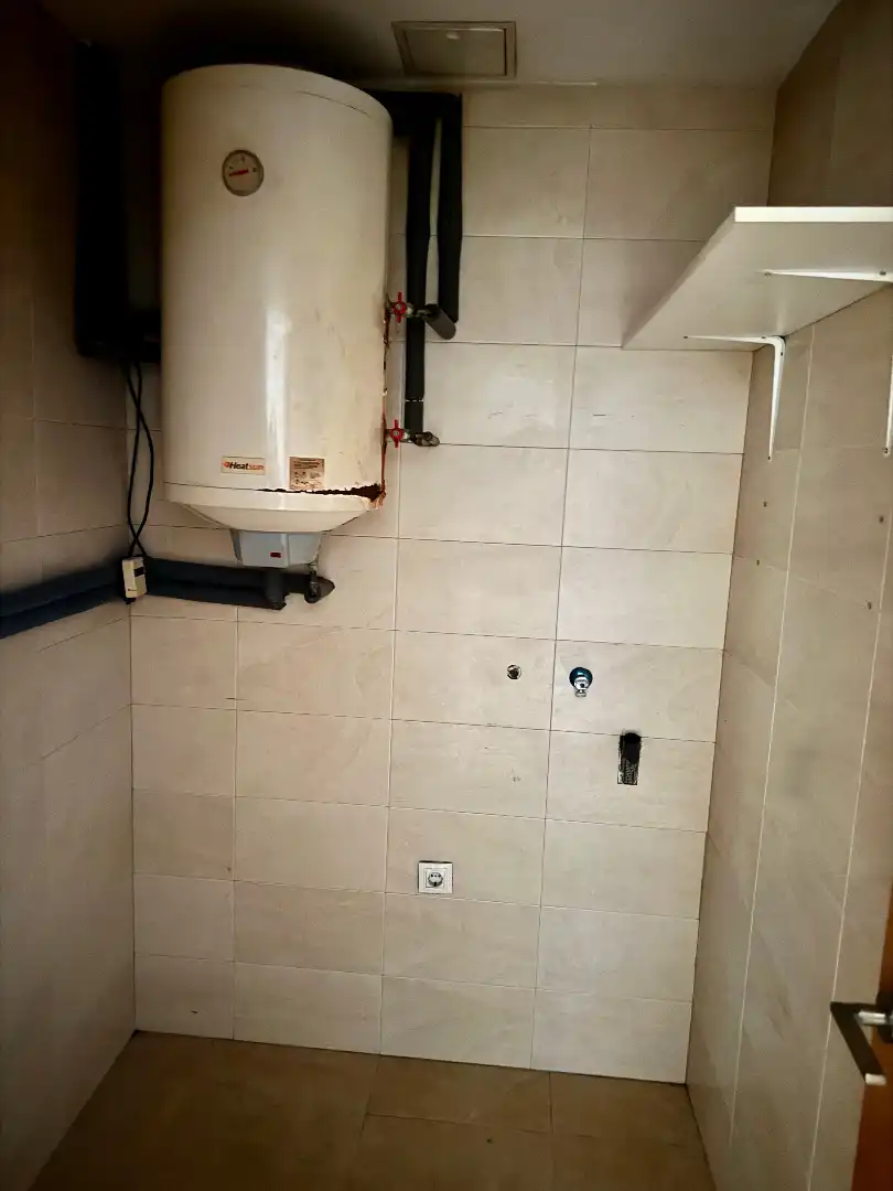 Baño de Piso en venta en Torredembarra con Aire acondicionado y Balcón