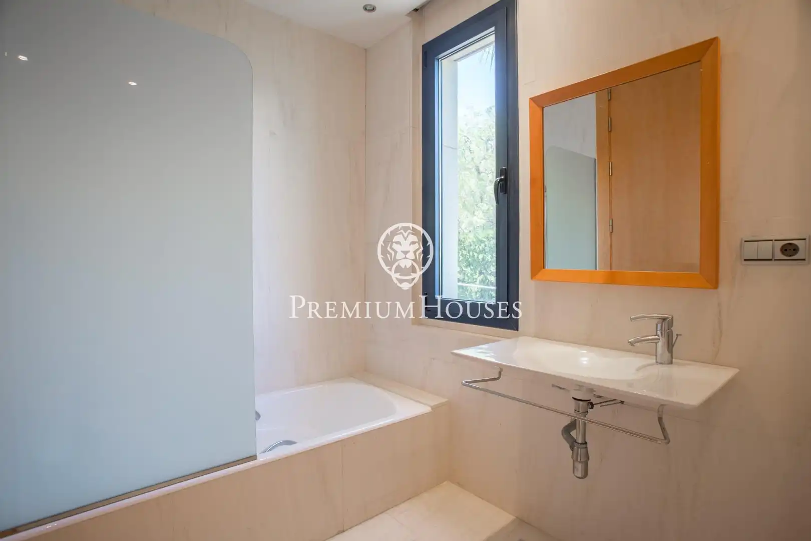 Casa amb terrassa en venda a Rocaferrera, imagen 34