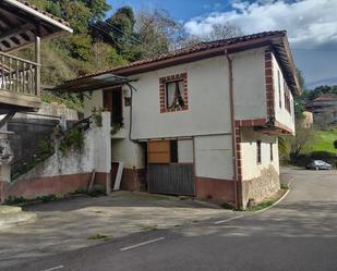 Vista exterior de Finca rústica en venda en Salas amb Moblat