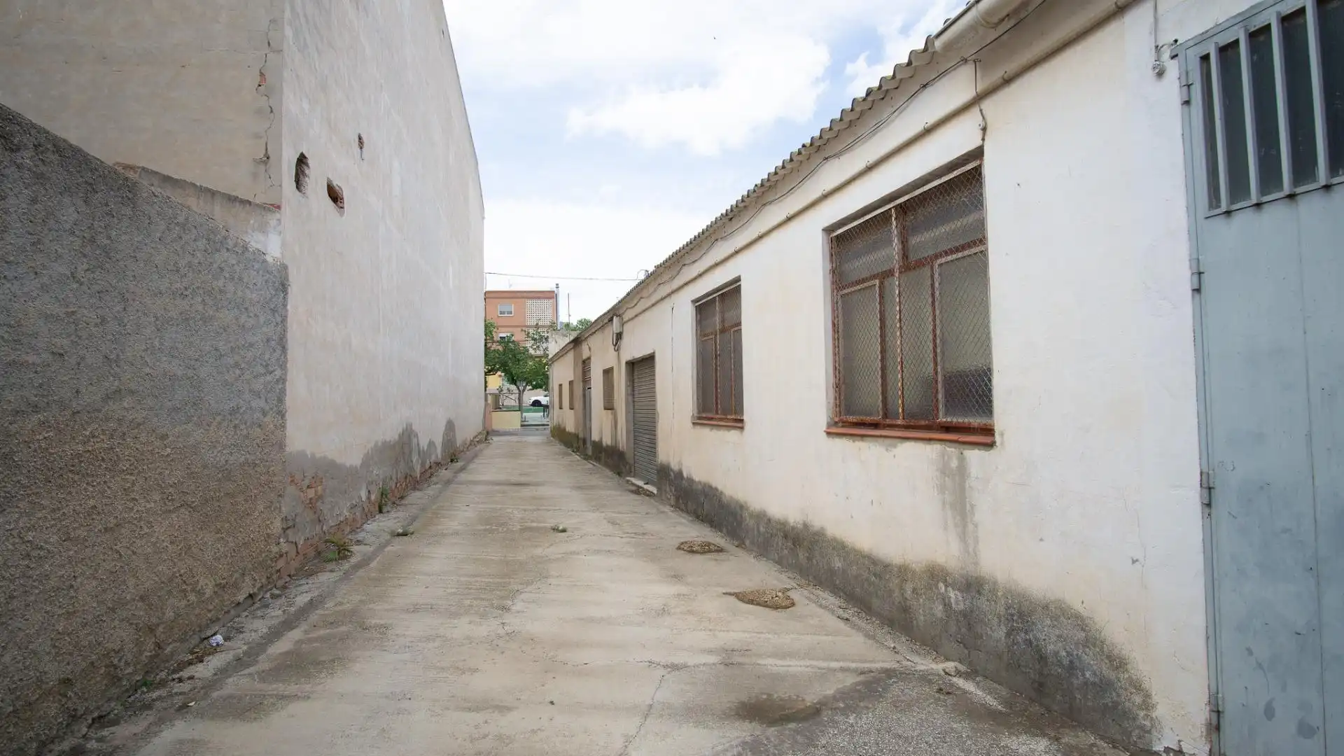 Vista exterior de Nave industrial en venta en Salinas