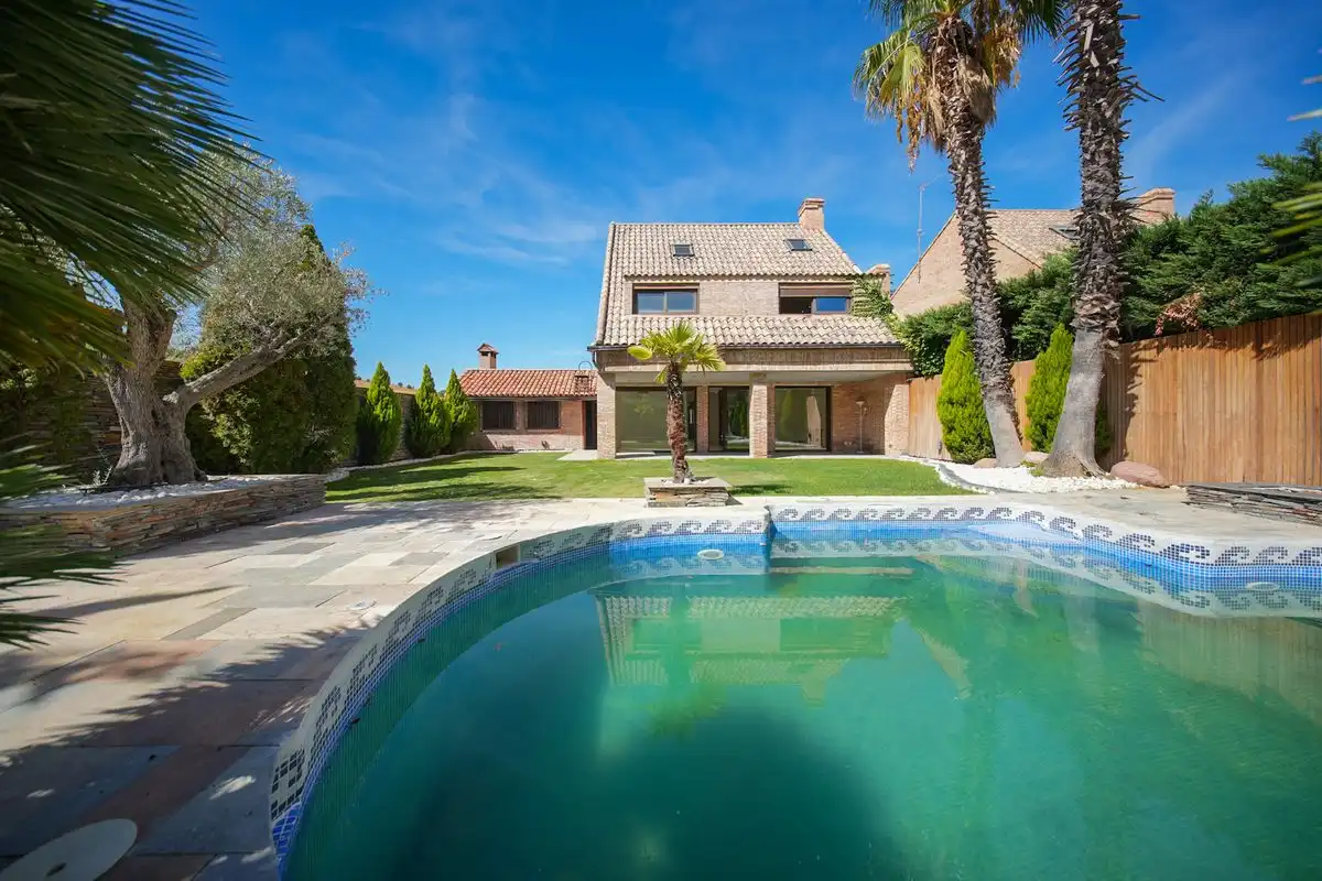 Xalet amb piscina en venda a Calle Isla de Formentera