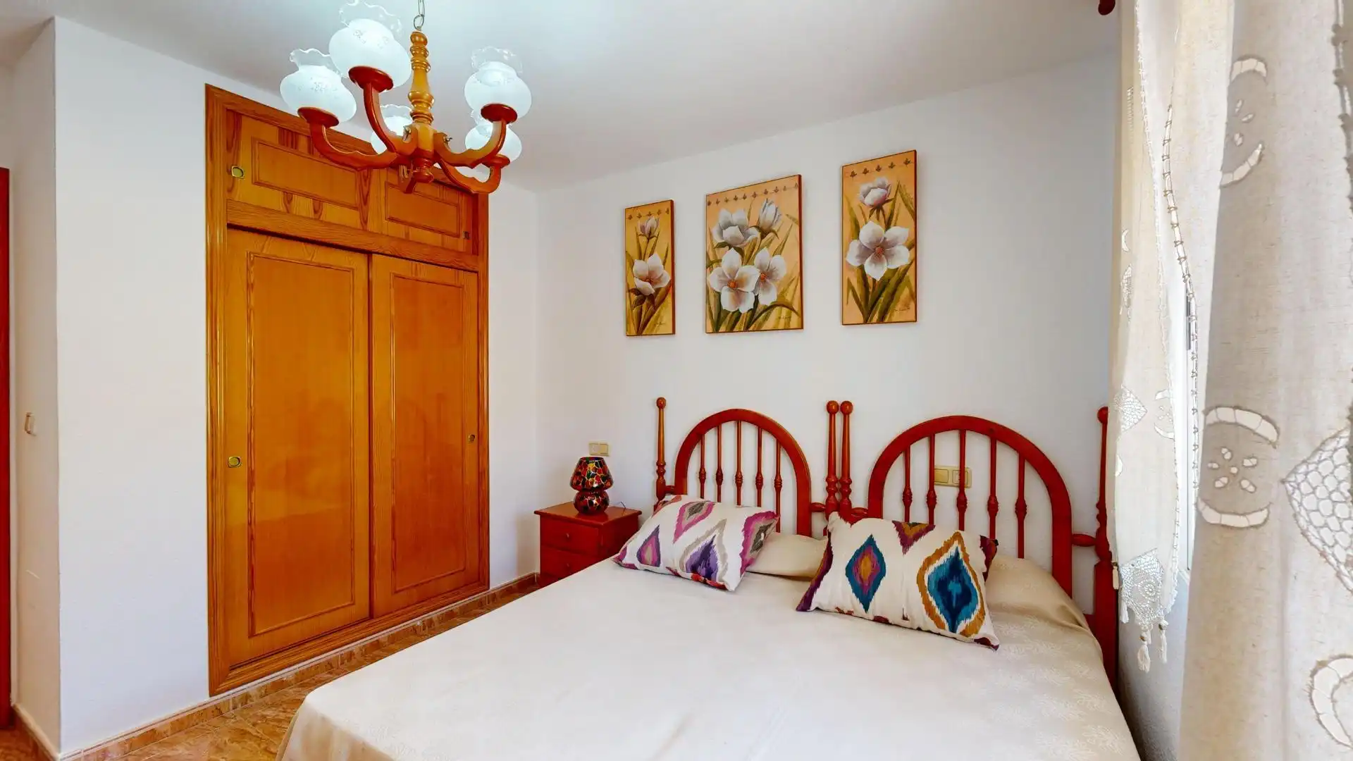 Dormitori de Casa adosada en venda en Torrevieja amb Aire condicionat, Calefacció i Jardí privat