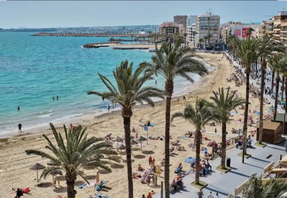 Hotel con ascensore in vendita a Playa del Acequión, Náufragos y Rocío del Mar
