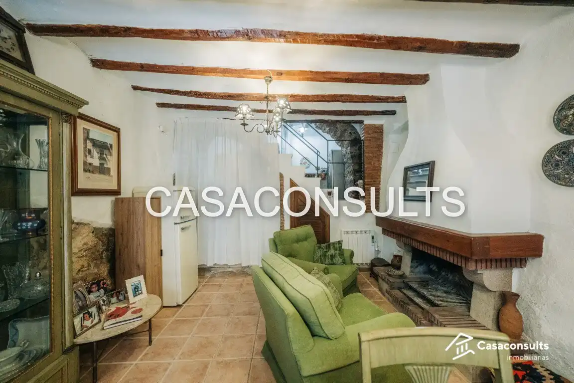 Casa o xalet en venda en Vilafamés amb Calefacció, Terrassa i Moblat