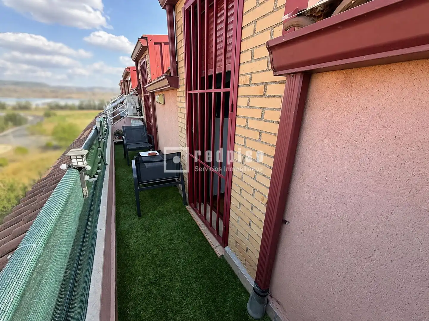 Balcony of Attic for sale in Alovera  with Air Conditioner, Heating and Parquet flooring