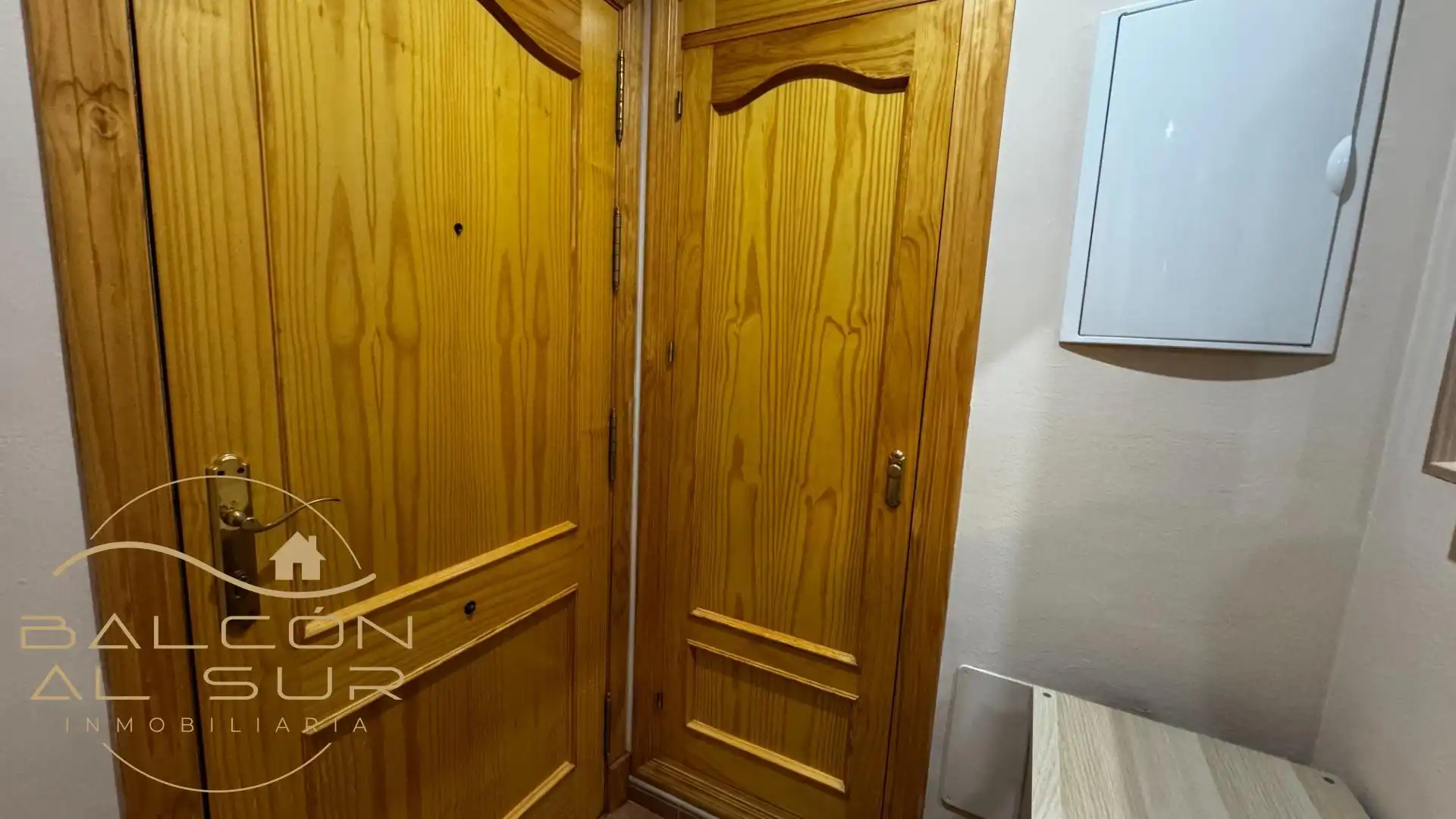 Flat for sale in Rota  with Air Conditioner