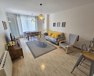 Sala d'estar de Apartament de lloguer en Vigo  amb Calefacció i Terrassa