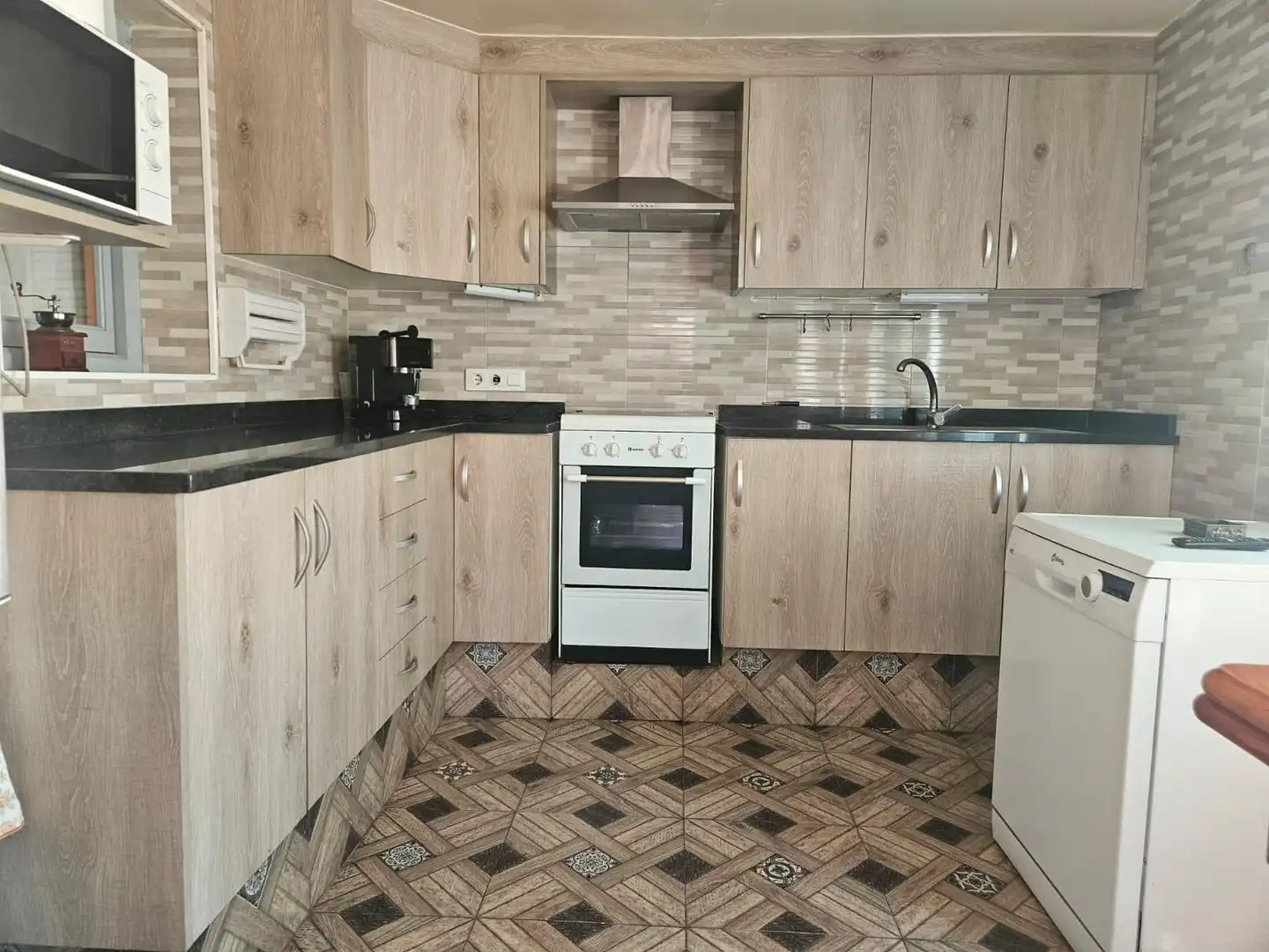 Cuina de Casa o xalet en venda en Sant Jaume d'Enveja