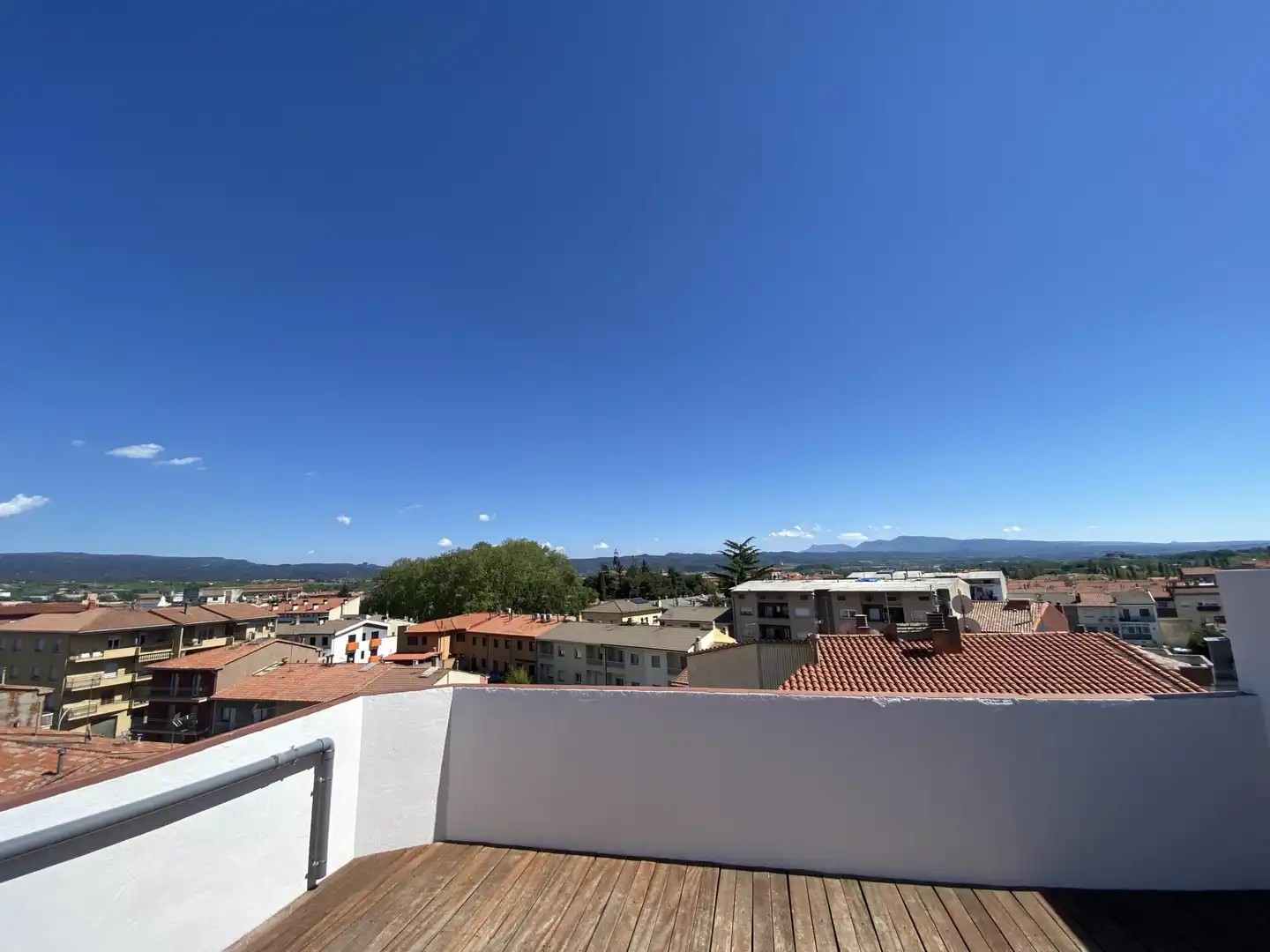 Terrasse von Maisonette zum Verkauf in Manlleu mit Heizung, Parkett und Terrasse