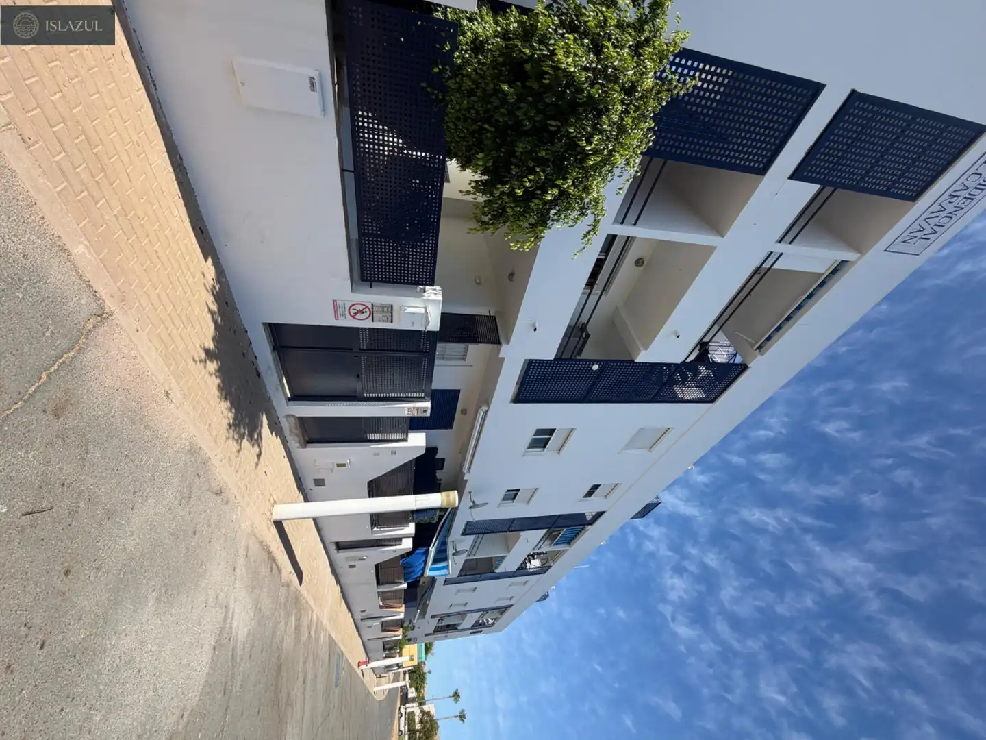 Vista exterior de Dúplex en venda en Islantilla amb Aire condicionat, Calefacció i Jardí privat