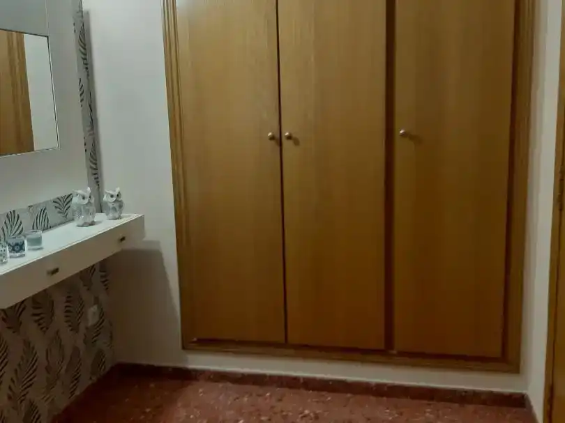 Badezimmer von Wohnung zur Miete in Torrent mit Klimaanlage