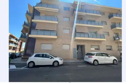 Ground floor with lift for sale in Carrer del Priorat 16