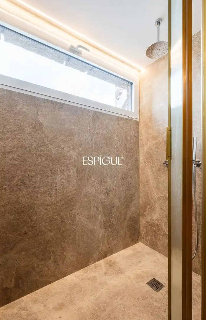 Baño de Piso en venta en Madrid con Aire acondicionado, Calefacción y Terraza