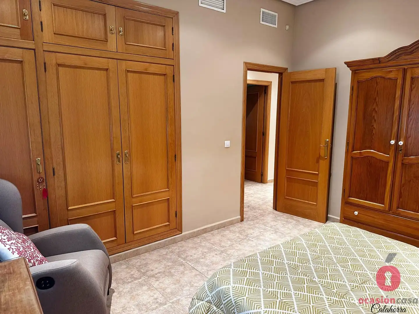 Bedroom of Country homes for sale in Almodóvar del Río  with Air Conditioner, Private garden and Storage room