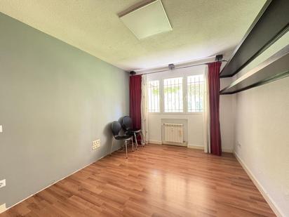 Flat to rent in  Madrid Capital  with Heating