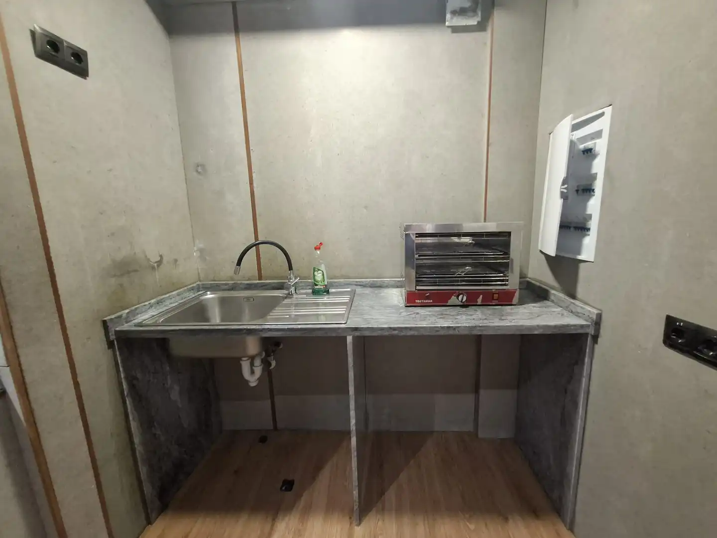 Gewerbefläche zum Verkauf in Ayamonte ciudad, imagen 4