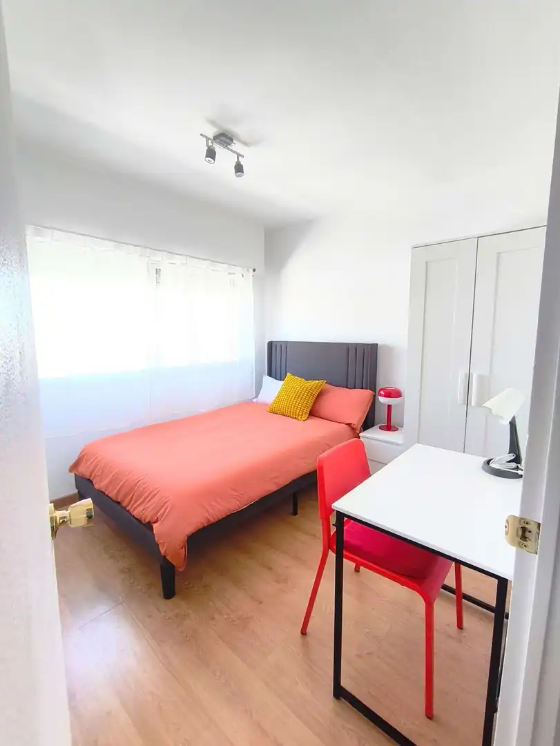 Schlafzimmer von Wohnung zur untervermieten in Madrid mit Klimaanlage, Heizung und Terrasse