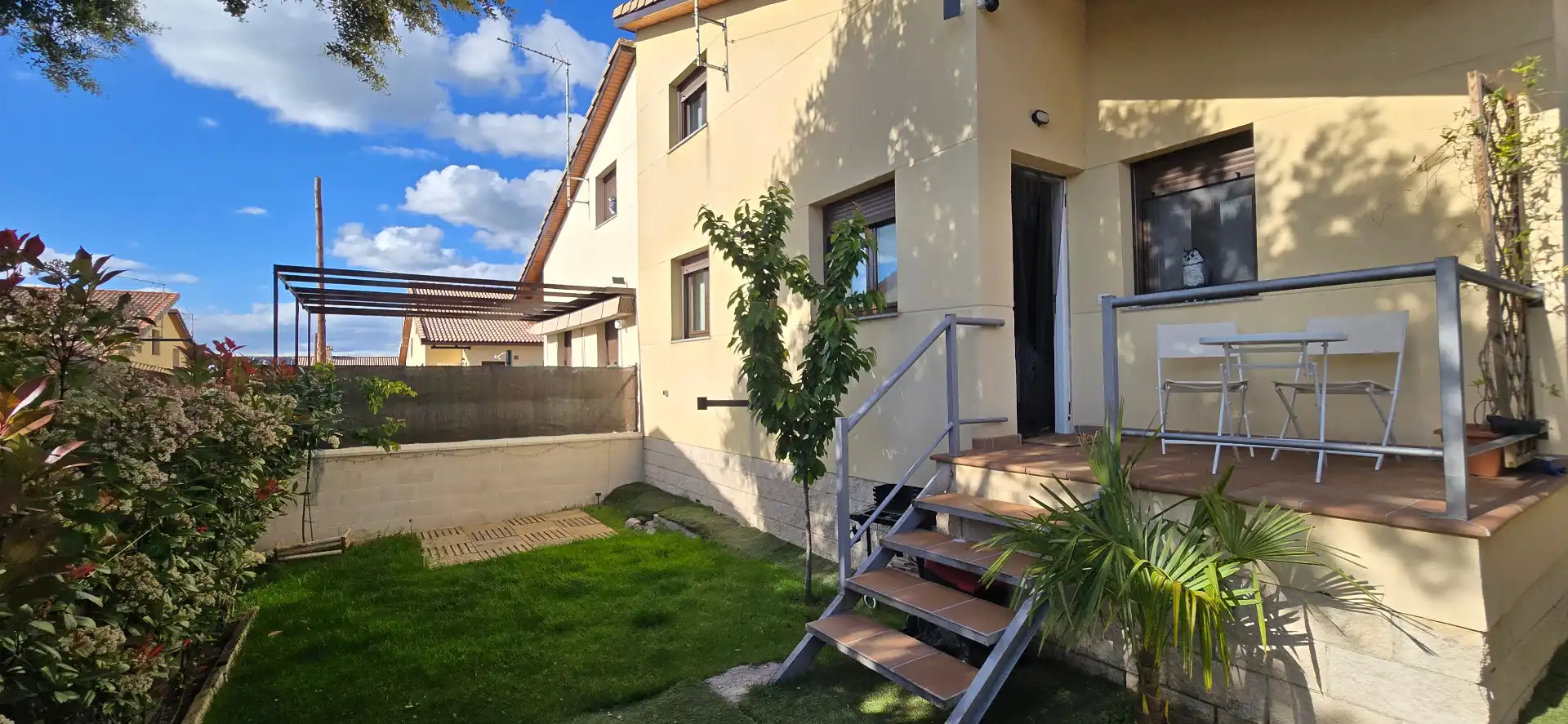 Exterior view of Detached homes for sale in Ituero y Lama  with Heating, Private garden and Storage room
