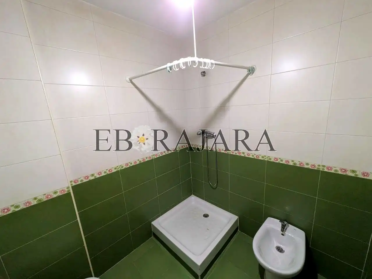 Baño de Piso en venta en Cazalegas con Terraza y Trastero