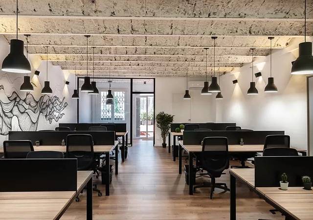 Oficina en Alquiler en Passatge de Gaiolà en Sagrada Família