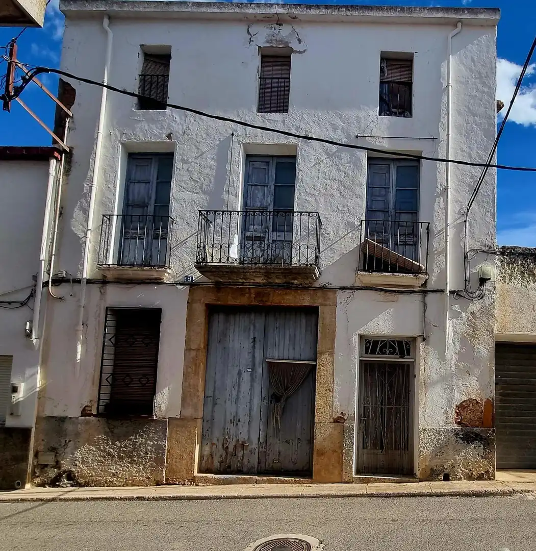 Vista exterior de Casa o xalet en venda en La Galera  amb Jardí privat i Balcó