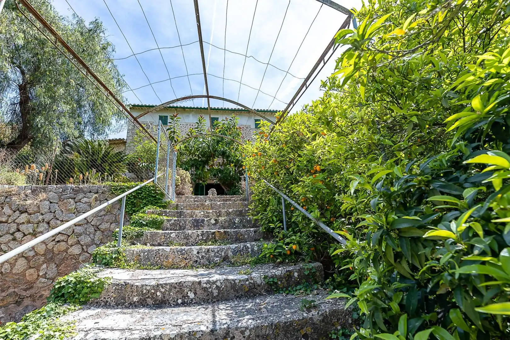 Vista exterior de Finca rústica en venda en Sóller amb Terrassa