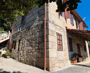 Vista exterior de Finca rústica en venda en Vigo  amb Calefacció, Jardí privat i Terrassa