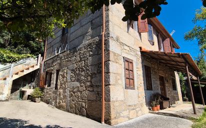 Vista exterior de Finca rústica en venda en Vigo  amb Terrassa