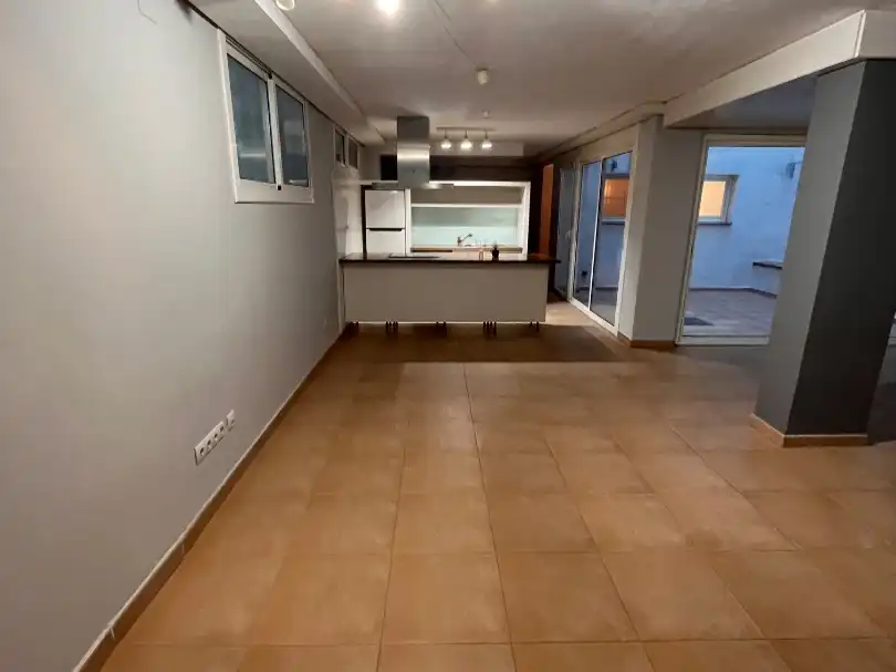 Loft con ascensor en venta en Calle sant Dalmir 3