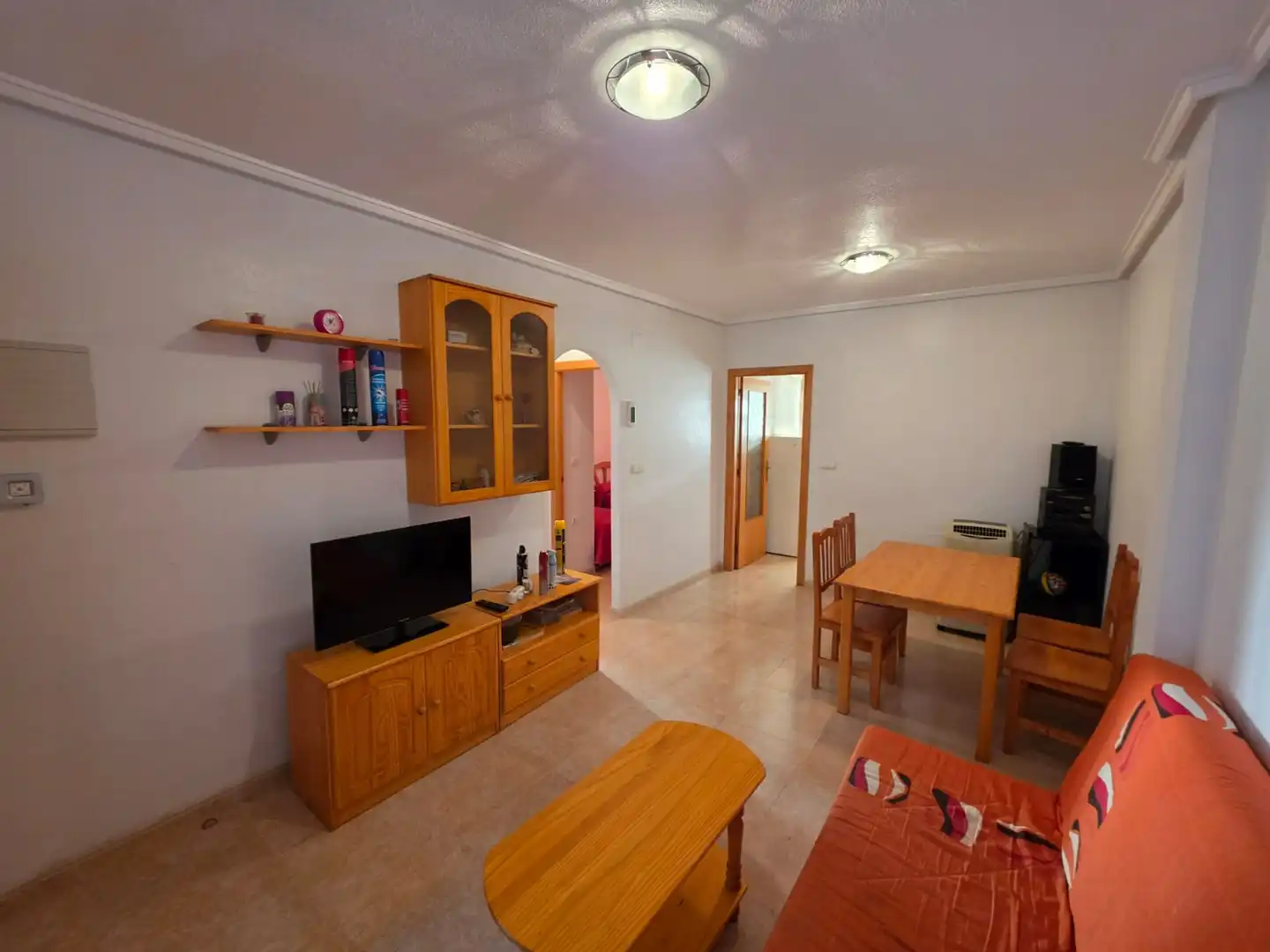 Sala d'estar de Pis en venda en Rojales amb Moblat