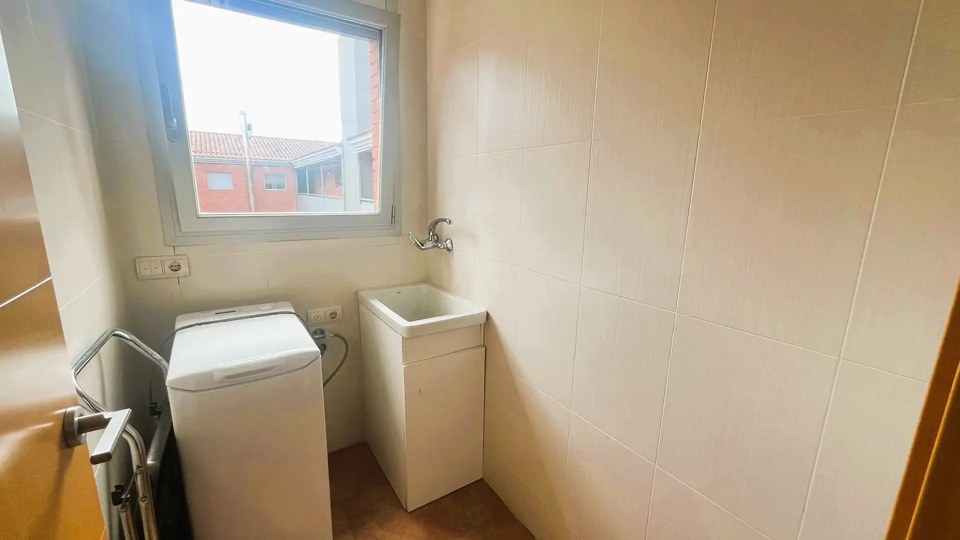 Bathroom of Flat for sale in Hostalric  with Heating and Private garden