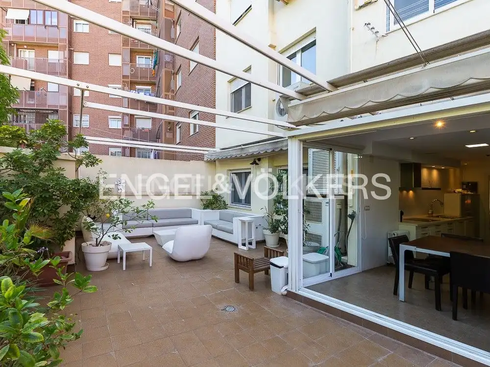 Terrassa de Pis de lloguer en Valencia amb Aire condicionat, Calefacció i Parquet