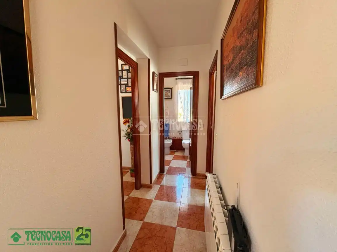 Casa adosada en venta en Lillo con Calefacción