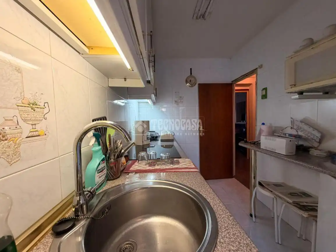 Cocina de Piso en venta en Madrid con Terraza y Balcón