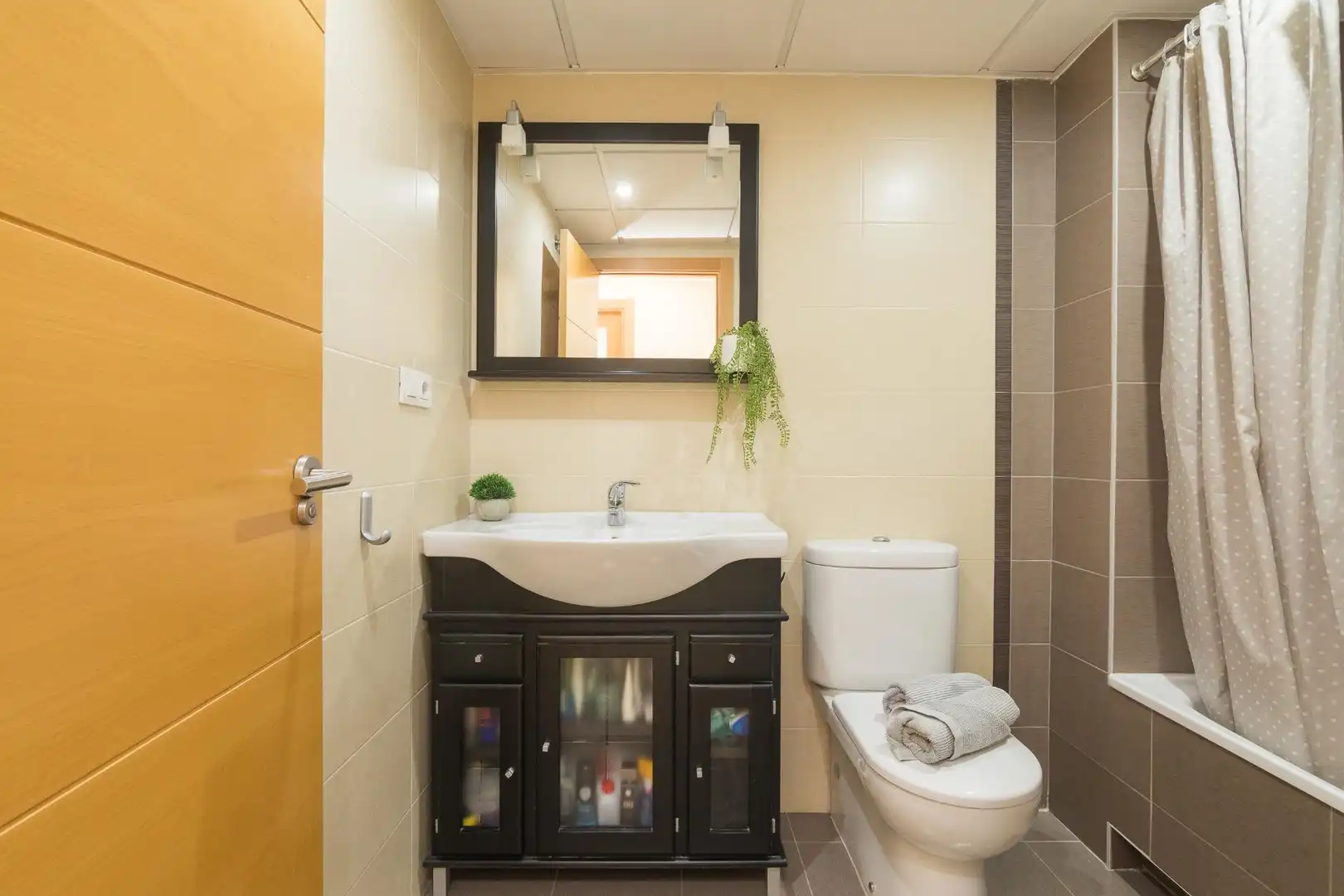 Bathroom of Flat for sale in El Campello  with Air Conditioner, Heating and Terrace