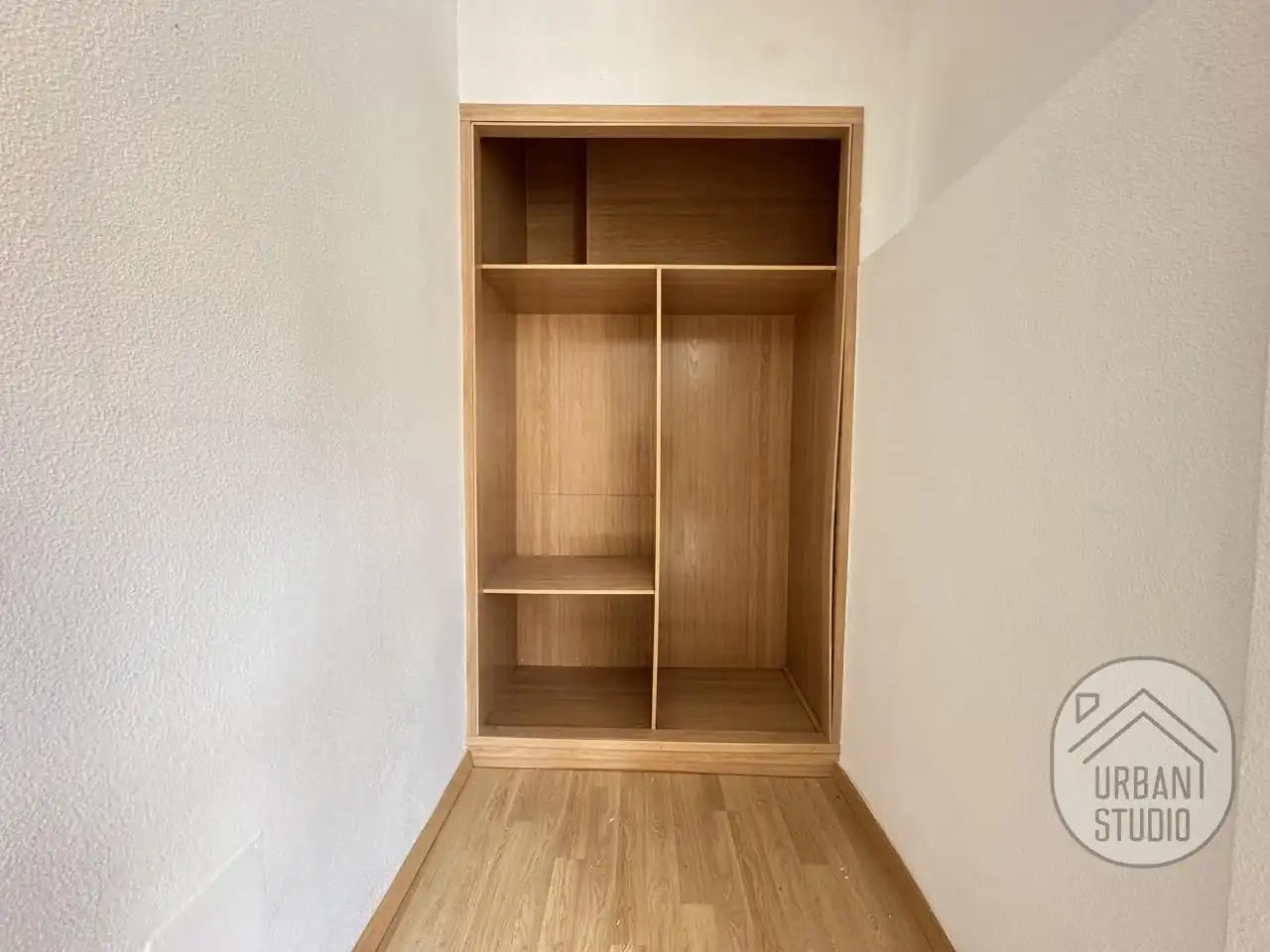 Habitación de Oficina en venta en Alicante / Alacant