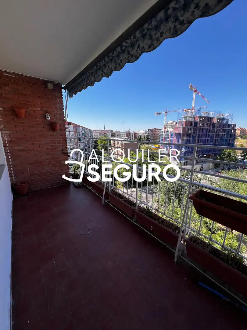 Terrassa de Pis de lloguer en Madrid amb Aire condicionat, Calefacció i Terrassa
