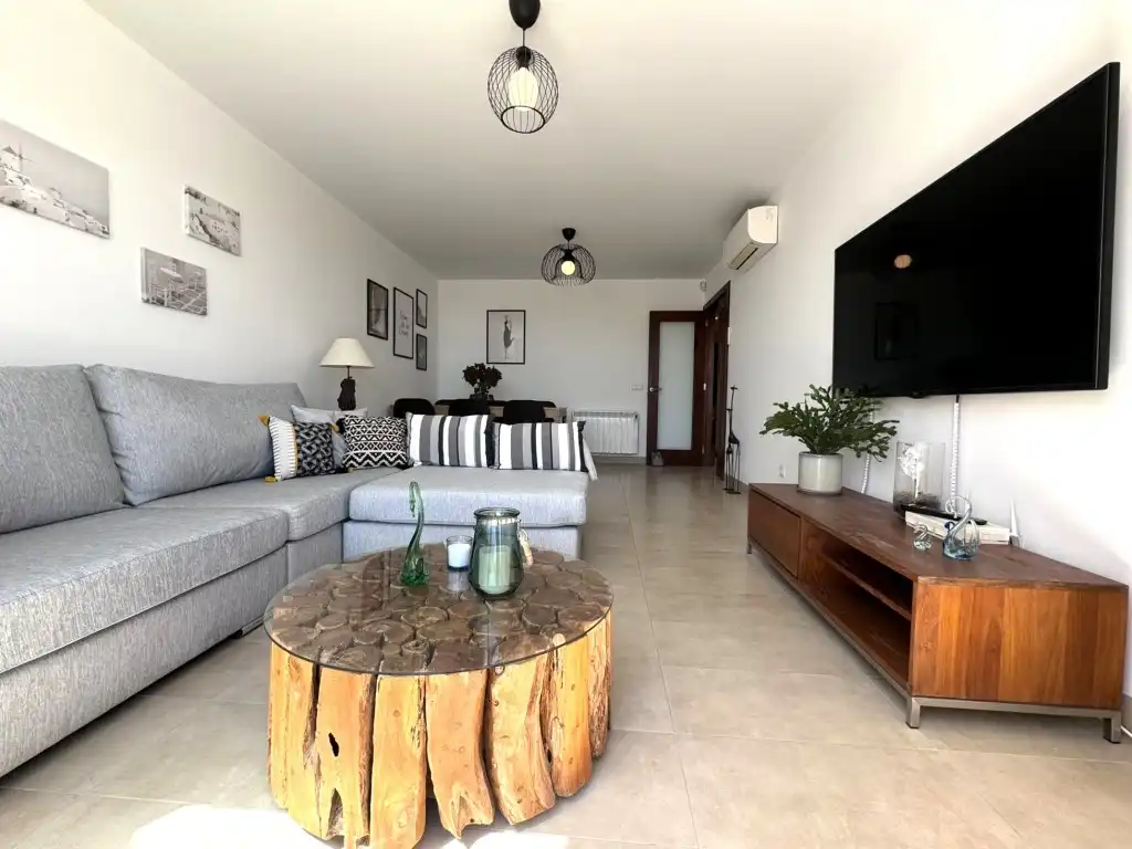 Semi-detached house with pool to rent in Selva, imagen 16