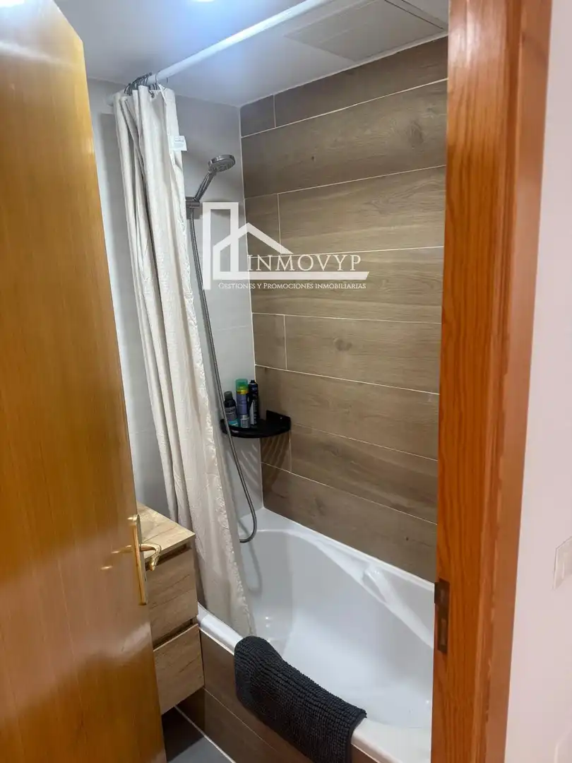 Bathroom of Attic for sale in  Palma de Mallorca  with Air Conditioner and Terrace