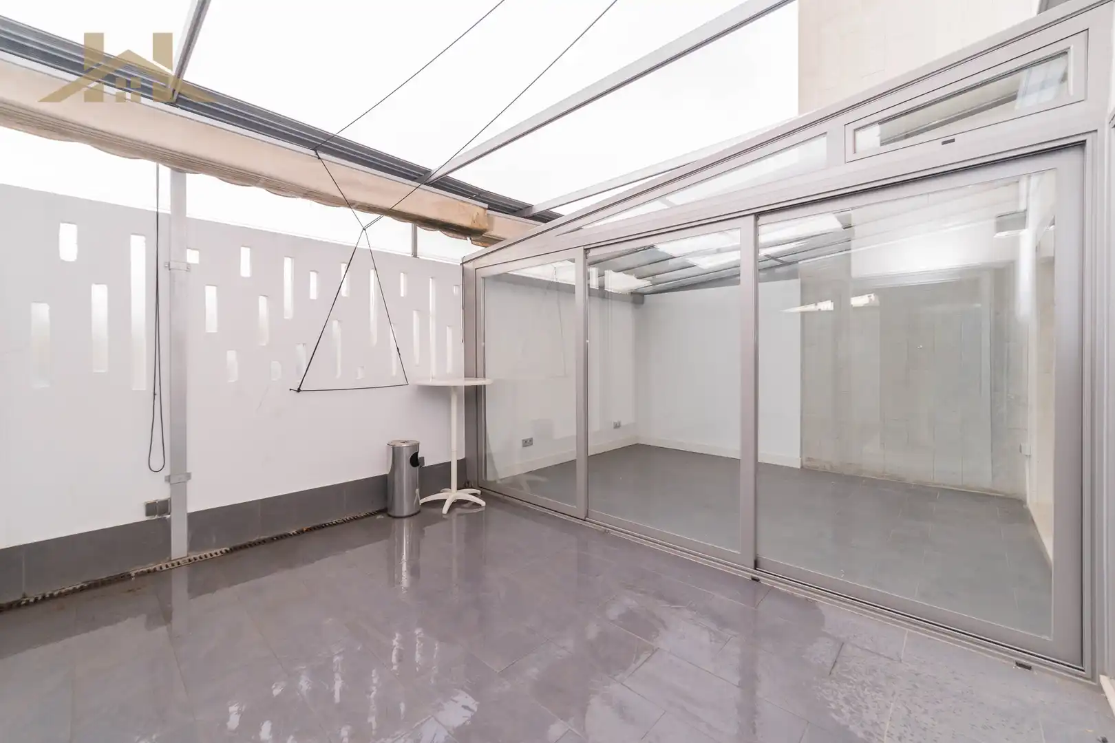Flat with pool for sale in Calle de Hospital de Órbigo 6, imagen 2