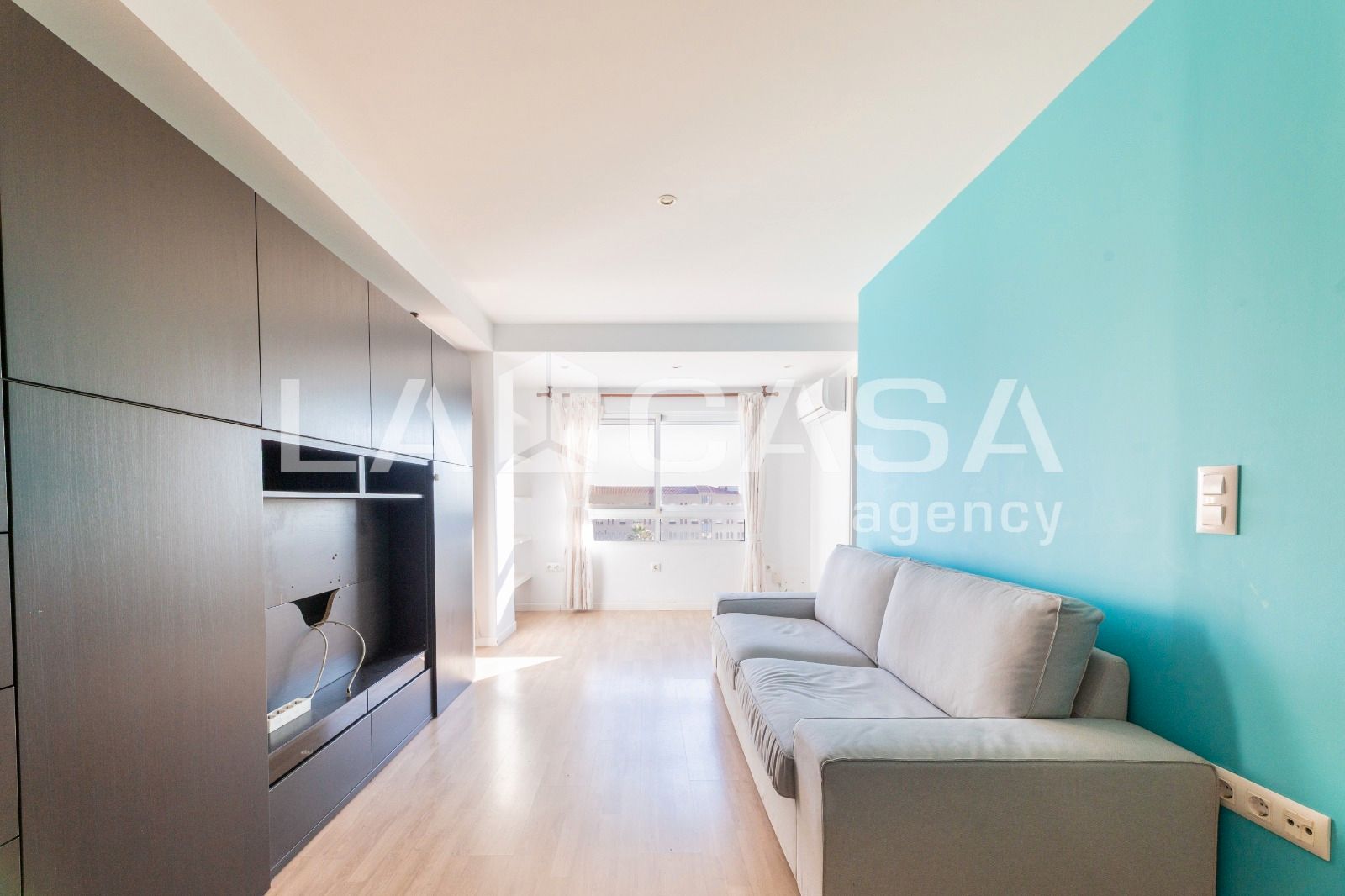 Living room of Flat for sale in  Valencia Capital  with Balcony